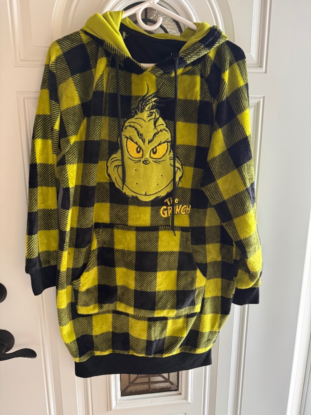 The Grinch Dr. Suess Womens Graphic Nightshirt with Hood Plaid Size Small Hoodie - Picture 1 of 5